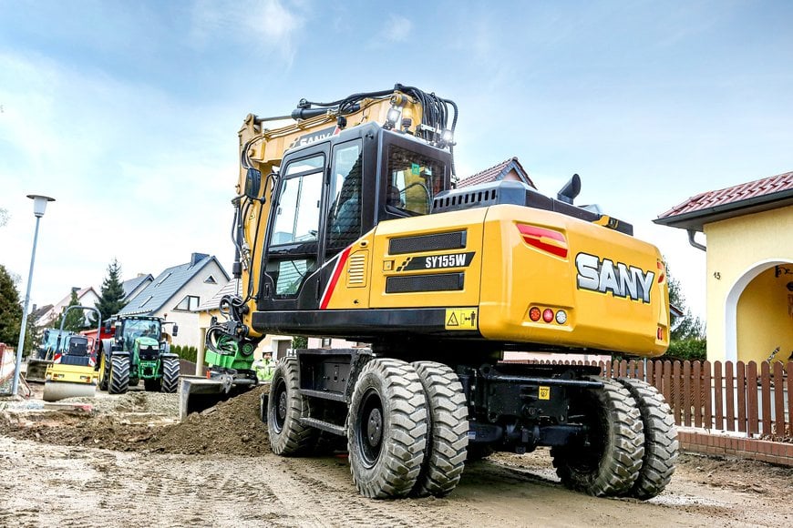 SANY mobile and compact excavators, now with Stage V